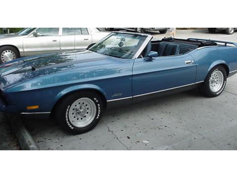 1972 Ford Mustang Convertible in Metallic Blue