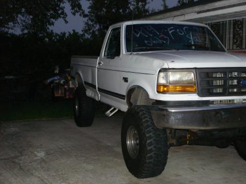 1994 Ford F150 4x4 in Oxford White