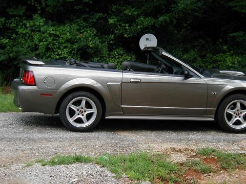2001 Ford Mustang GT Convertible in Grey