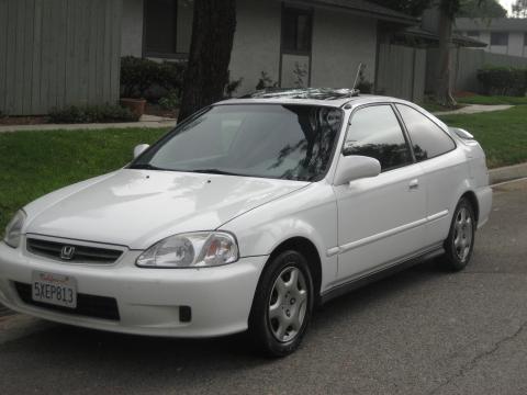 1999 Honda Civic EX Coupe in Taffeta White