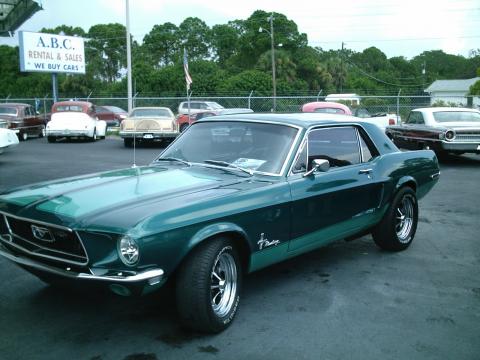 1968 Ford Mustang Coupe in Green