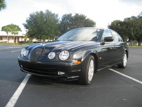 2002 Jaguar S-Type 3.0 in Black