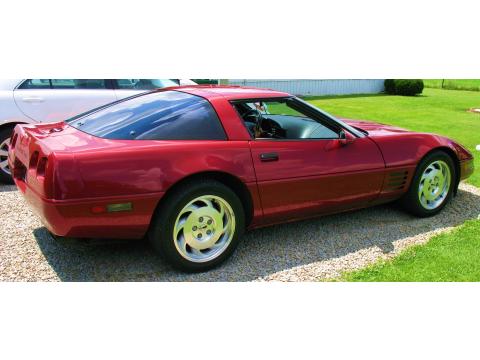1994 Chevrolet Corvette Coupe in Dark Red Metallic