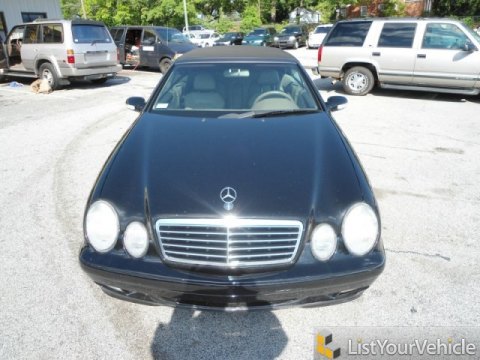 2000 Mercedes-Benz CLK 320 Coupe in Black