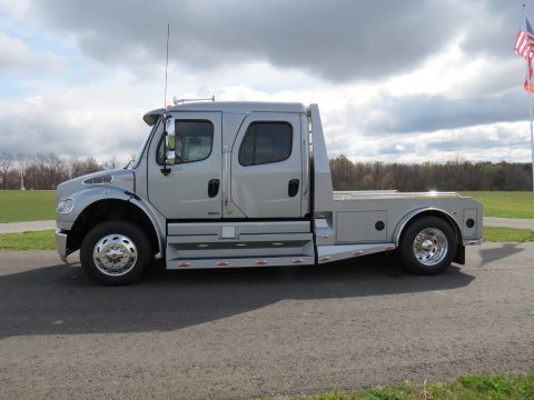 2011 Freightliner Business Class M2 SportChassis RHA114-350 in Silver Metallic